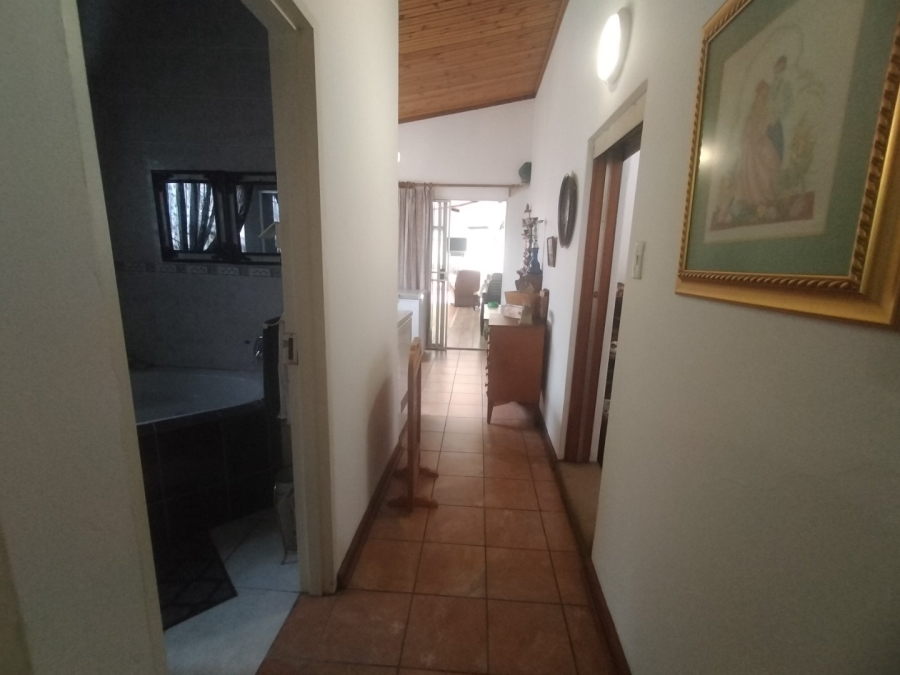 5 Bedroom Property for Sale in Universitas Free State